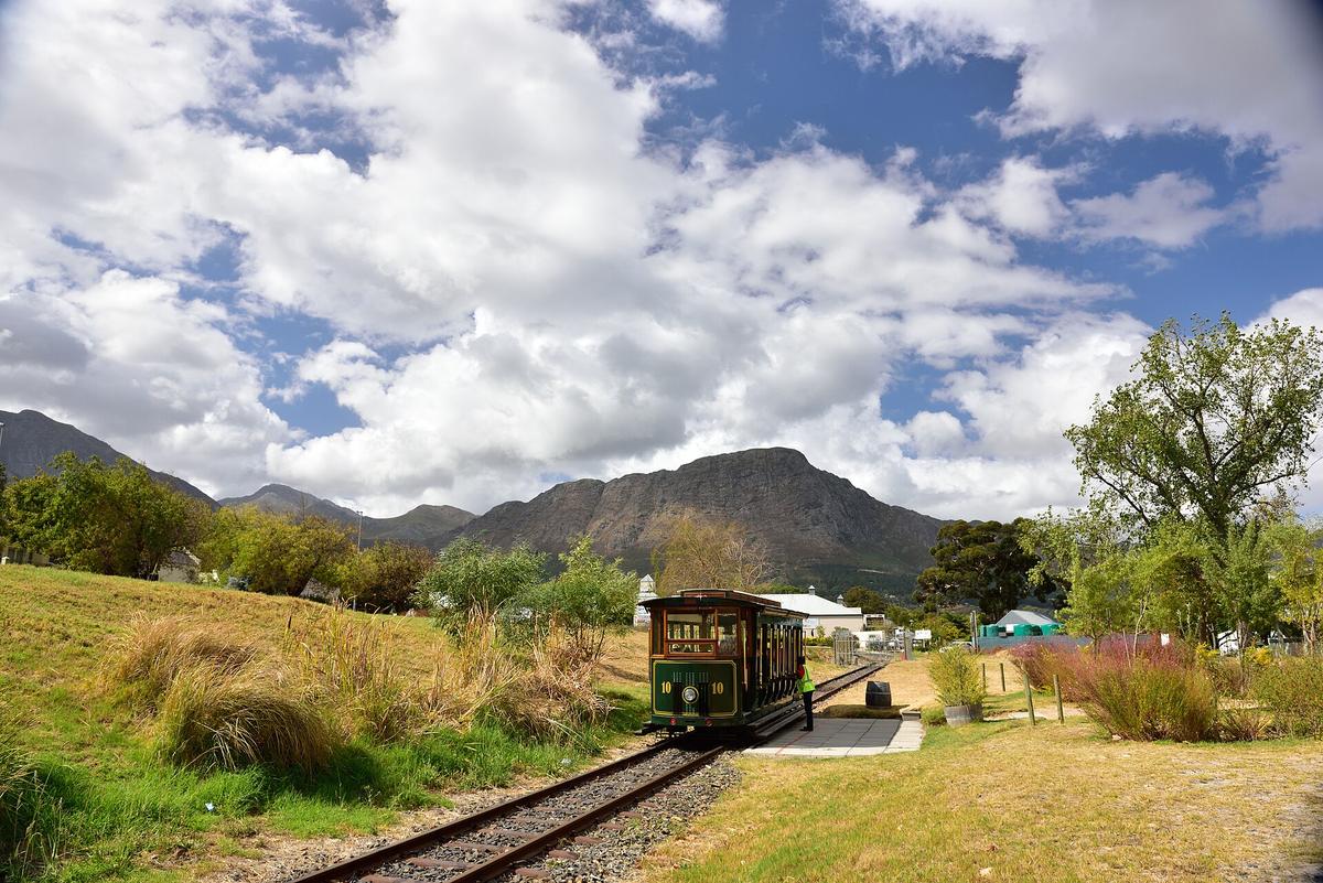 Franschhoek wine tram